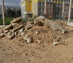 В Астрахани застройщика оштрафовали за мусор у школы