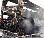 На трассе Астрахань-Махачкала сгорел пассажирский автобус