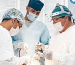 В Астрахани хирурги провели женщине сложнейшую операцию по замене нижней челюсти