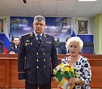 Игорь Ромашкин вручил паспорта граждан России 8 беженцам из ДНР