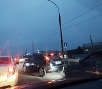 В Астрахани транспортный коллапс: внезапно закрыли Старый мост через Волгу