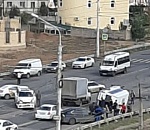 Стало известно о пострадавших в аварии с перевернувшейся маршруткой в Астрахани