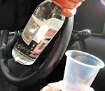 Пьяный водитель их Калмыкии чуть не стал виновником ДТП под Астраханью