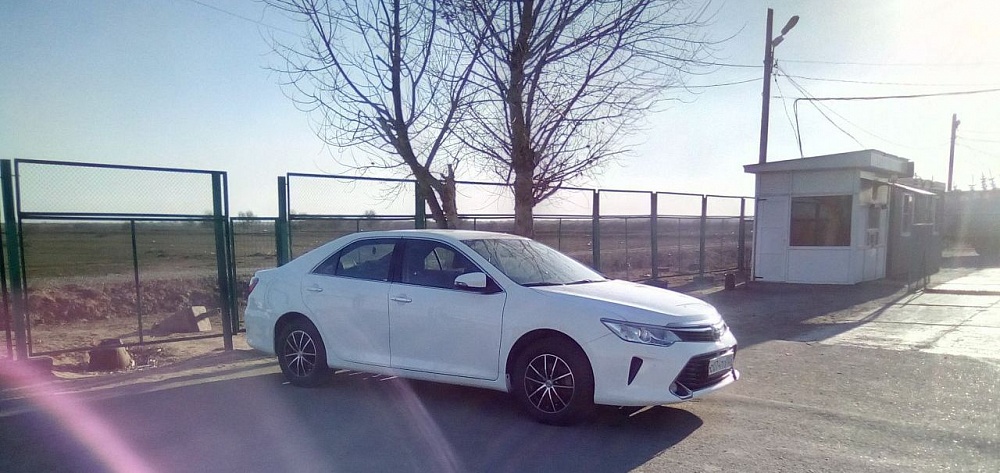 На астраханской границе задержали угнанную иномарку 