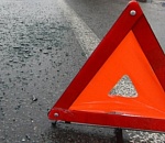 В Астрахани столкнулись иномарка и грузовик: трое пострадавших