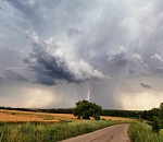 Осень в городе: в Астрахани ожидаются дожди с грозами и прохлада