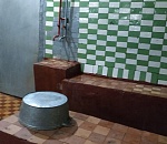 В единственной работающей в Астрахани общественной бане можно мыться только в светлое время суток