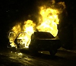 В Астрахани недалеко от Больших Исад сгорел автомобиль