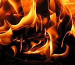 В Астрахани произошел пожар в многоэтажке: есть пострадавшие