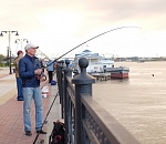 С сегодняшнего дня за рыбалку в Астрахани штрафовать не будут