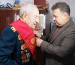 В Астрахани 17 ветеранам войны вручили юбилейные медали в четь Великой Победы