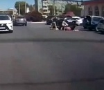 Опубликован момент наезда на женщину у "Михайловского" в Астрахани