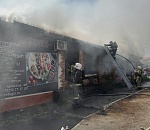 В Астрахани горит кафе  "На углях"