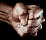 Астраханец убил пожилую мать, потому что устал за ней ухаживать