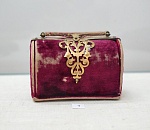 Где хранили деньги предки: выставка старинных кошельков открылась в Астрахани