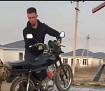  На дорогах Астрахани ловят мопедистов