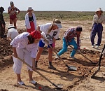 Под Астраханью ищут хазарский могильник