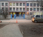 10-летнего мальчика сбил автомобиль около школы на "зебре"