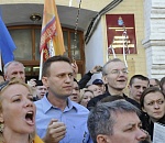 Алексея Навального возмутило решение СР не пускать на выборы Олега Шеина