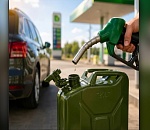 В Астраханской области вступил в силу закон, запрещающий продажу топлива несовершеннолетним