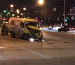 Виновата маршрутка. Известны подробности серьезной аварии на Н.Островского