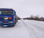 Под Астраханью легковушка врезалась в газовоз