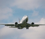 В Астрахани самолет совершил вынужденную посадку