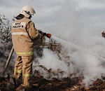 Утром астраханские пожарные несколько часов тушили жилой дом