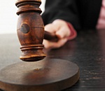 Суд гуманно поступил с астраханкой, убившей мужа в состоянии аффекта