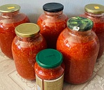 Астраханские многодетные мамы заготовили для мобилизованных бойцов 170 литров домашних консервов