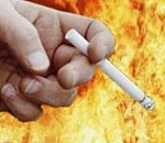 В Астрахани из-за курящего соседа сгорело несколько балконов