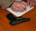 Полиция снова готова "купить" у астраханцев нелегальное оружие