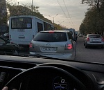 Жуткая пробка образовалась в Астрахани в районе Кировского рынка