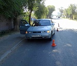 В Астрахани пенсионерка, проигнорировавшая "зебру", попала под машину