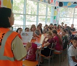 Отдыхающим лагеря «Юный железнодорожник» напомнили о правилах безопасного поведения в зоне движения поездов