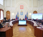 Александр Жилкин поручил астраханским главврачам подумать