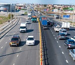 Два очага аварийности ликвидируют на трассе в астраханском селе Солянка