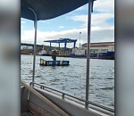 В Астраханской области спасли мужчину на маленьком плоту