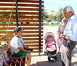 Депутат Госдумы Леонид Огуль осмотрел объекты благоустройства в Трусовском районе Астрахани 