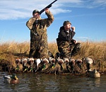 Астраханская полиция изымает у охотников оружие