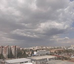 В Астрахани резко поднялся сильный ветер с песком