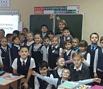 Образовательные учреждения продвигают представительский знак