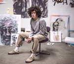 Художник поблагодарил астраханских коммунальщиков за порчу творчества