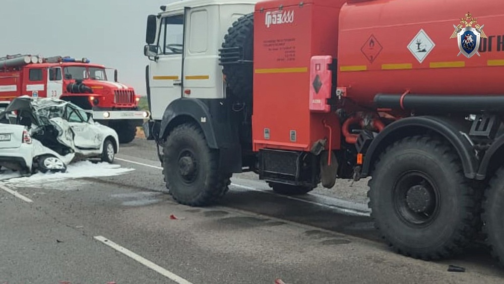 Подробности ДТП под Астраханью, в котором погибли трое полицейских 