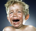 В Астраханской области мать бросила полуторогодовалого сына, отец-наркоман морил голодом