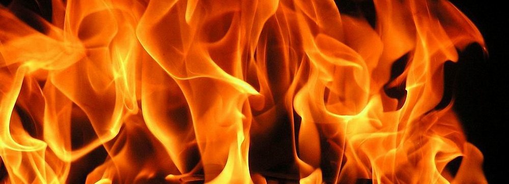 В Астраханской области горели два жилых дома