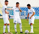 Картина сажей: в последнем домашнем матче сезона астраханский «Волгарь» позволил себя разгромить аутсайдеру  