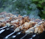 Шашлык в Астраханской области стал дешевле