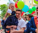 В этом году "последний звонок" прозвучит для выпускников 23 мая