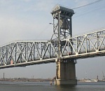 Сегодня вечером перекроют Старый мост